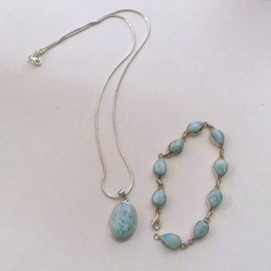 Bracelet and necklace set